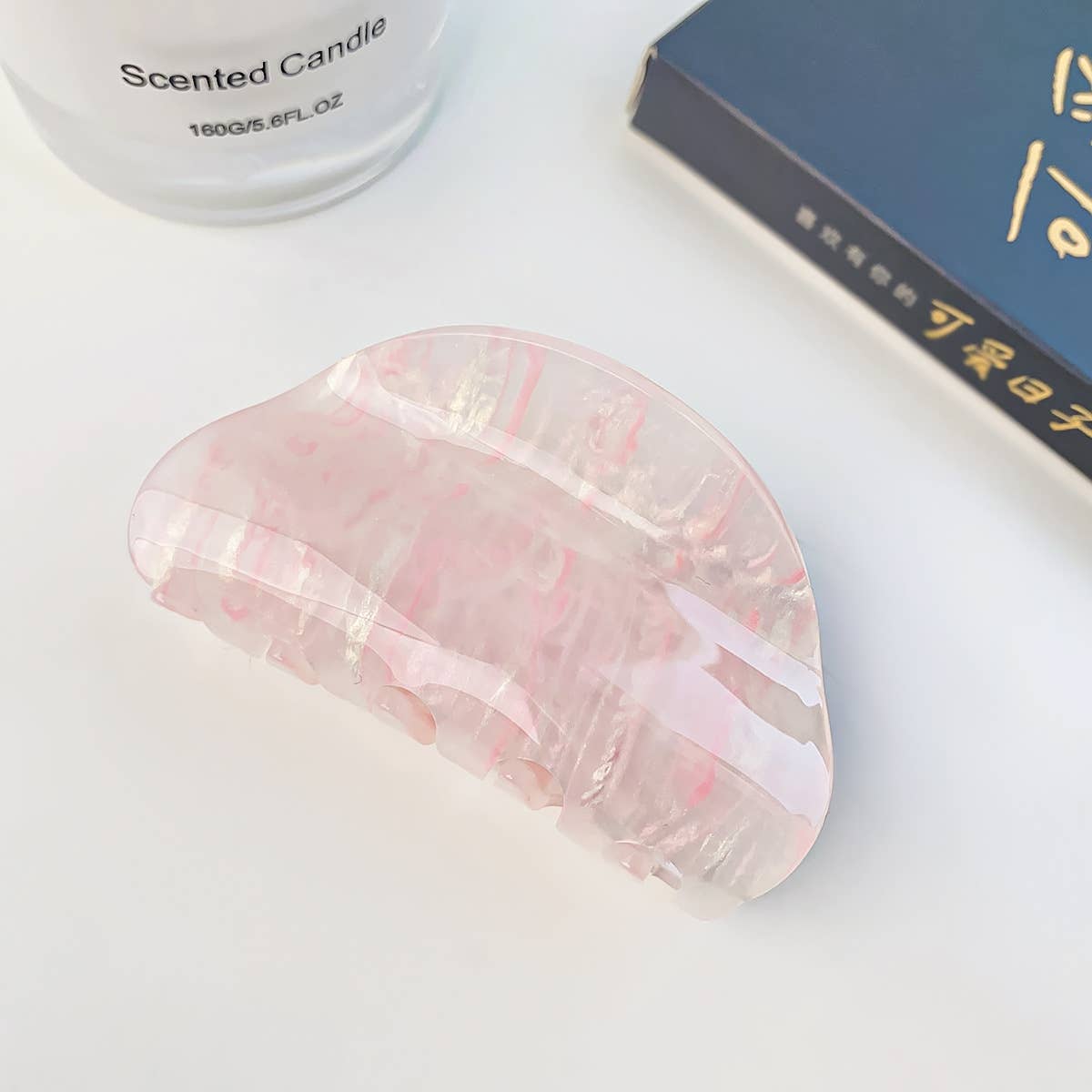 Simple geometric grab acrylic hair clip