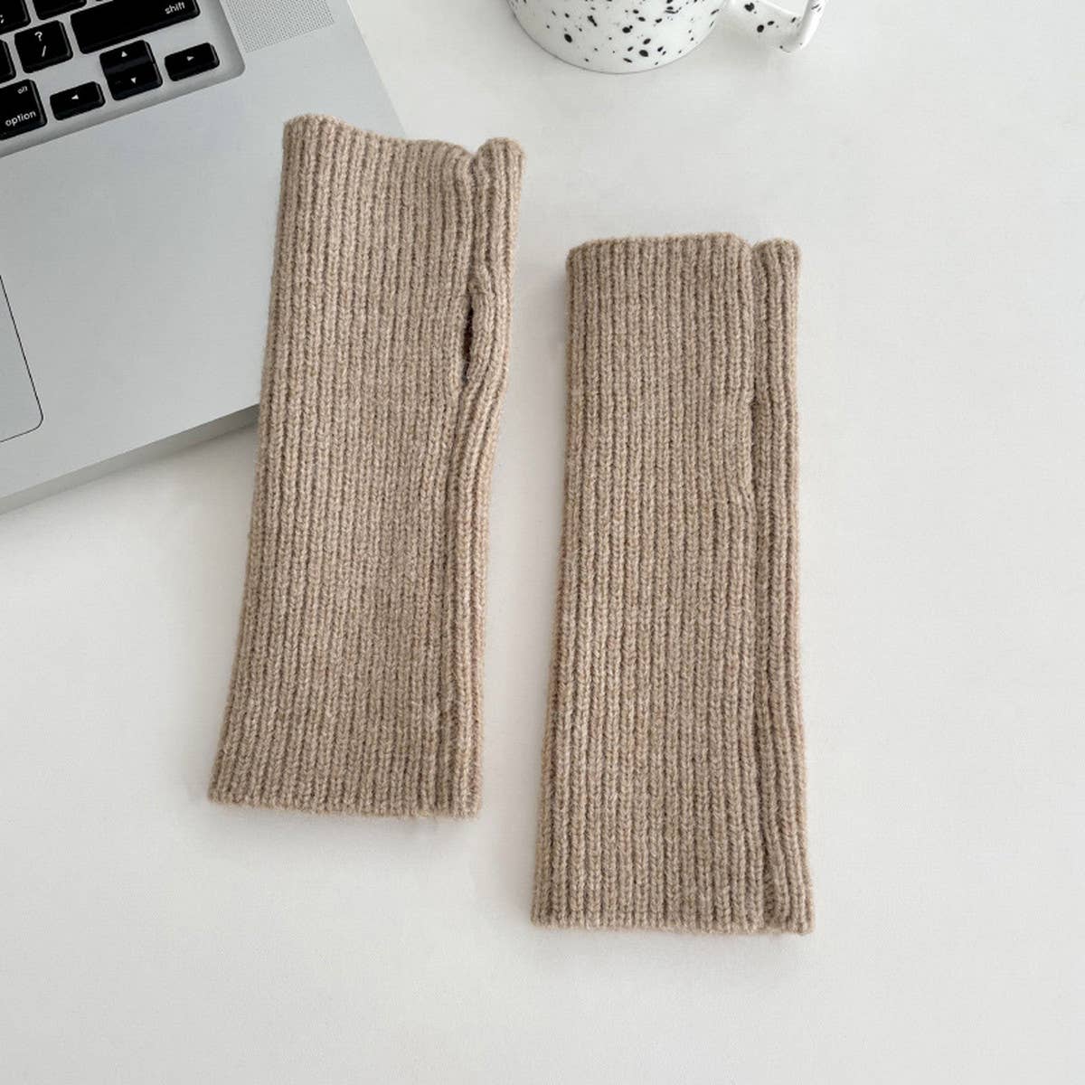 VERSATILE KNITTED WARM VERTICAL STRIPED GLOVES_CWAG0142