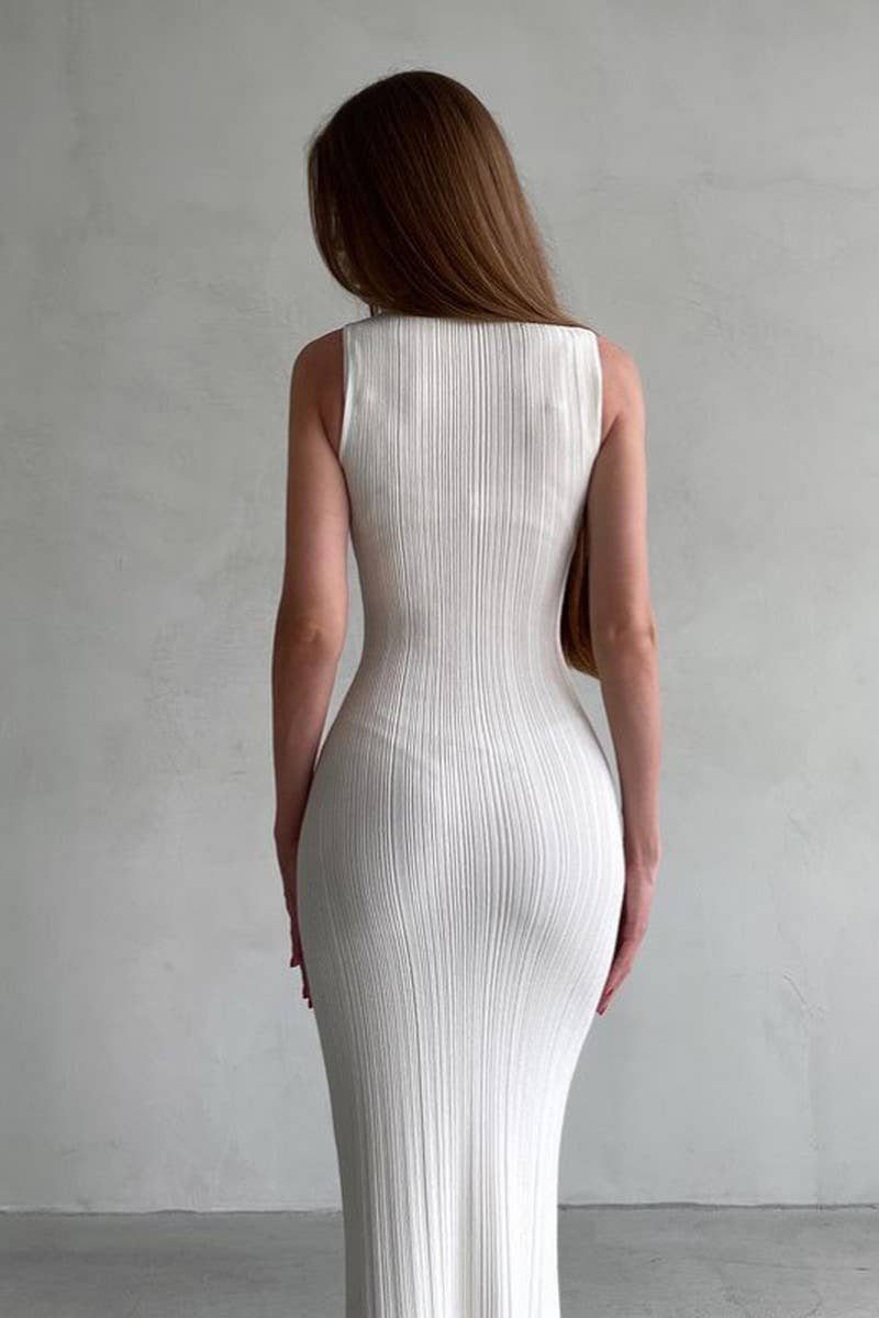 CWDMD4303_SOLID COLOR HIGH COLLAR SLEEVELESS TIGHT DRESS