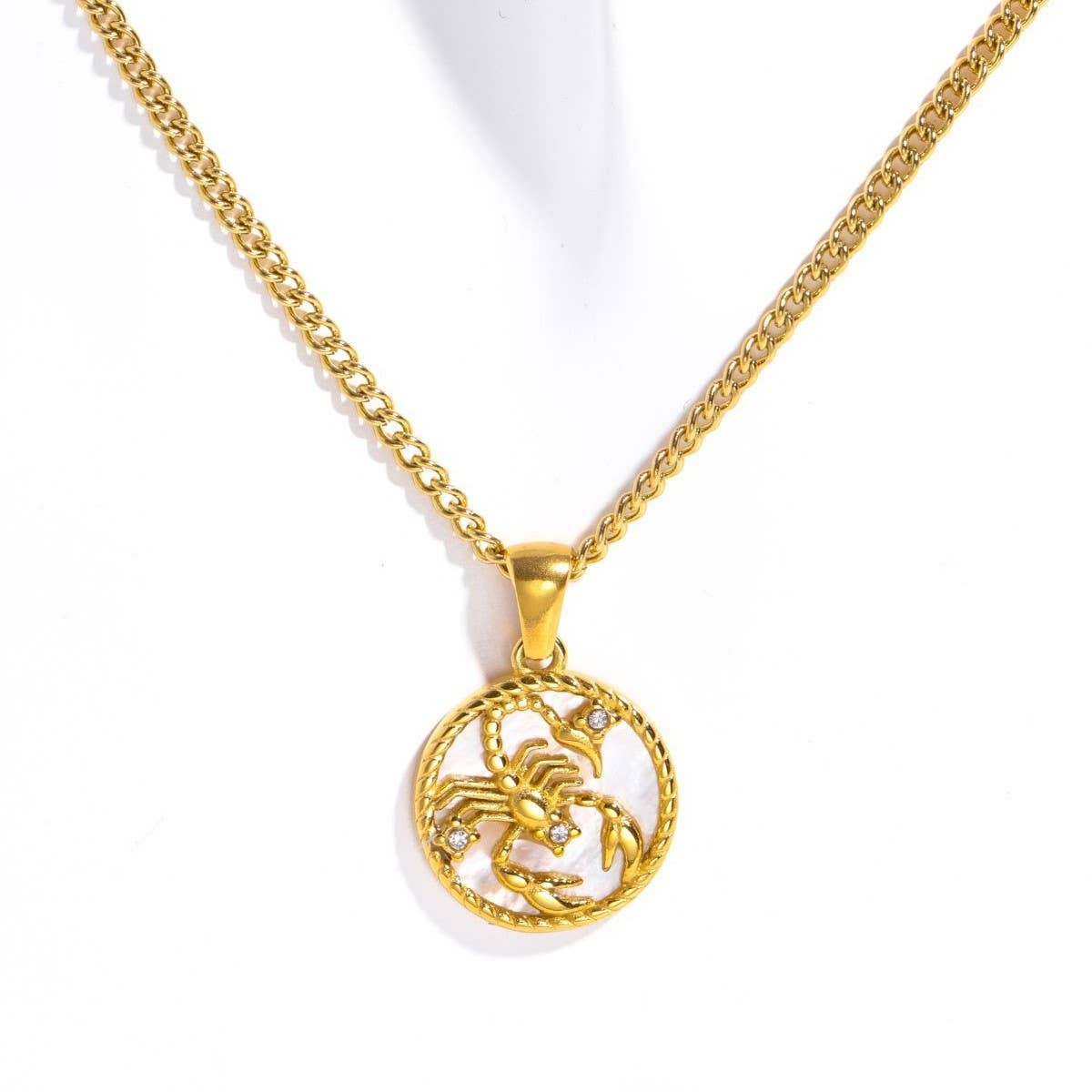 12 Constellations Shell Coin Necklace_CWMM3750