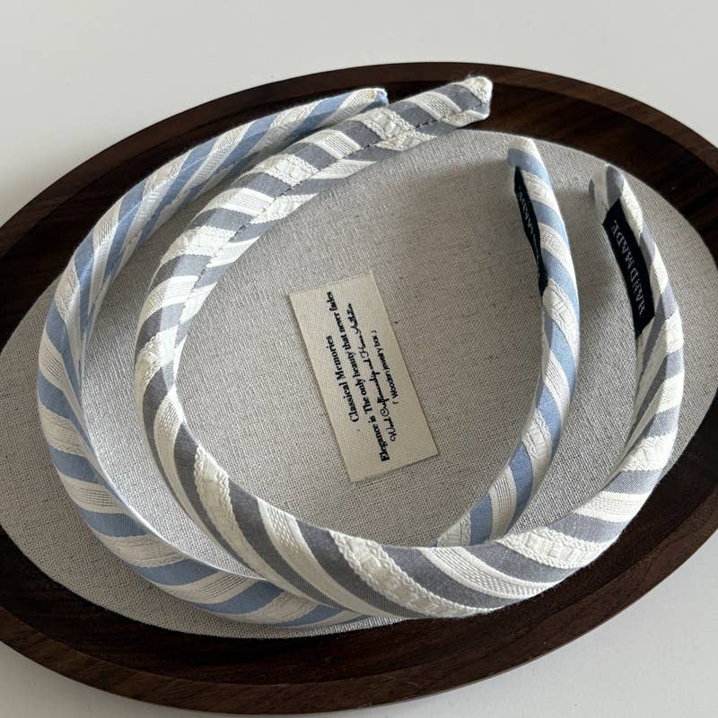 Fresh blue striped sponge hair band