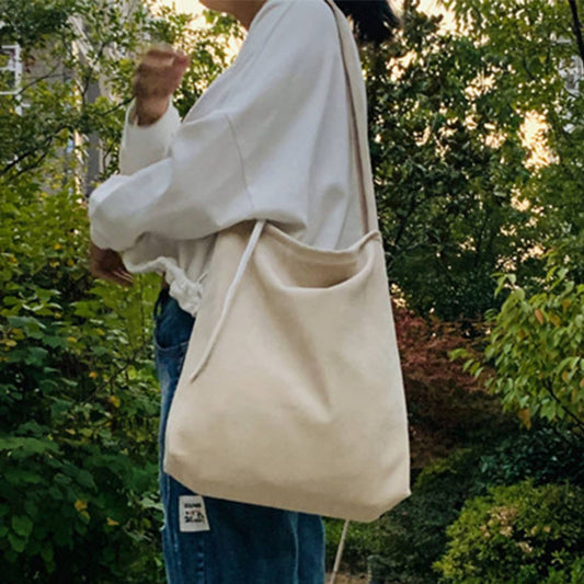 Retro corduroy laid-back single-shoulder bag