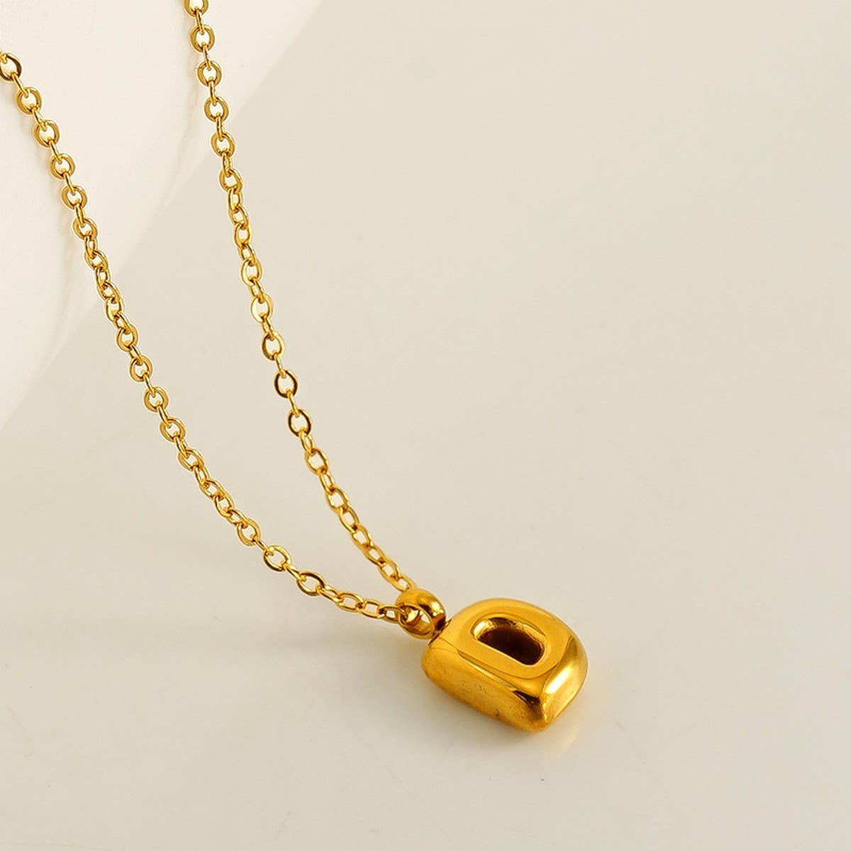 CWAJE1939_Mini Simple Bubble Letter Necklace,Gold