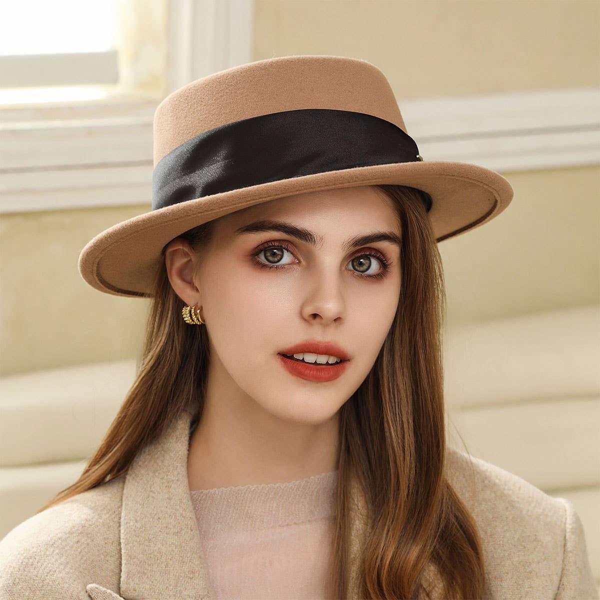 CHIC FRENCH ELEGANCE WOOL FELT FEDORA_CWAH1973