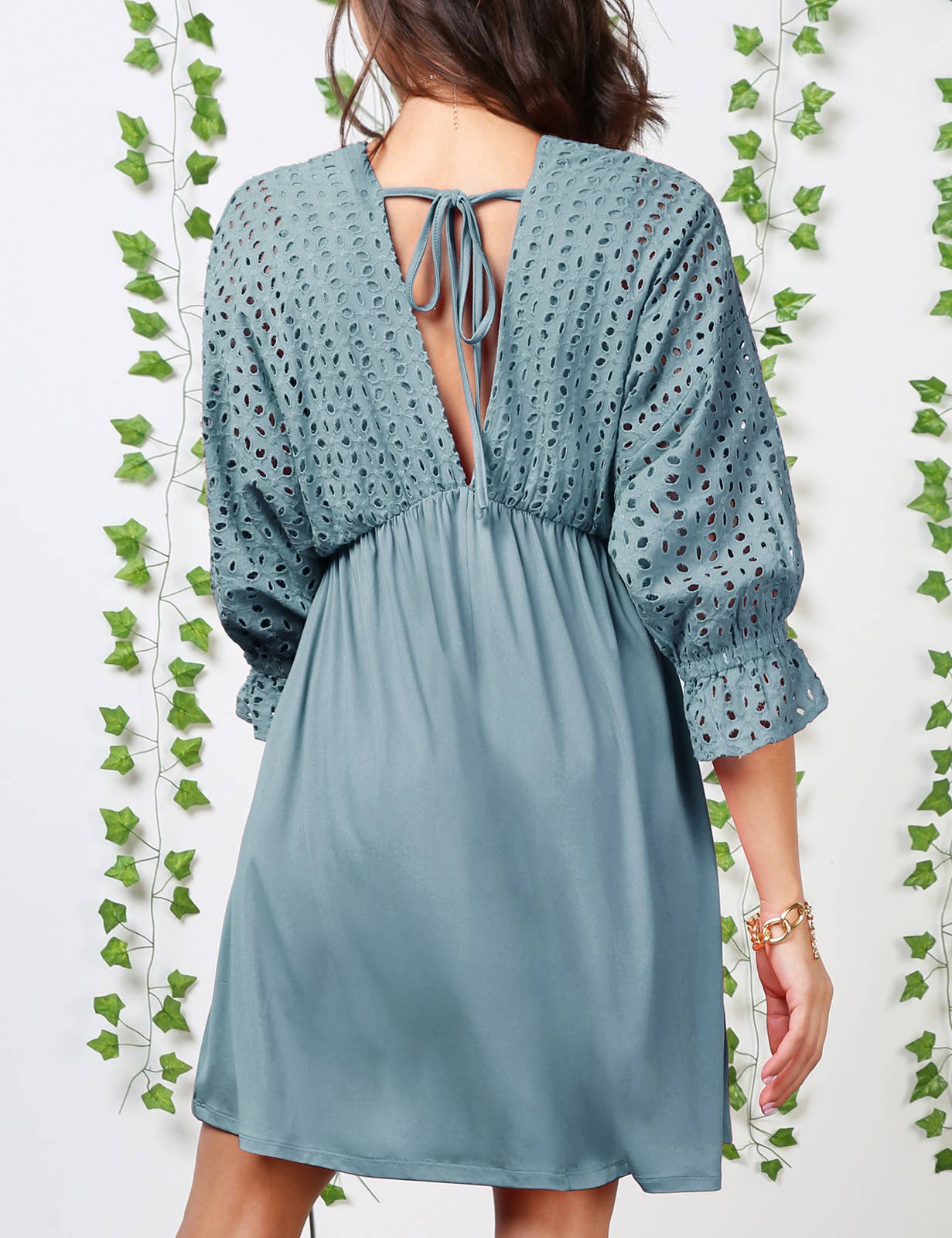 WOMEN DEEP V LOOSE SHORT DRESS_CWDSD10367