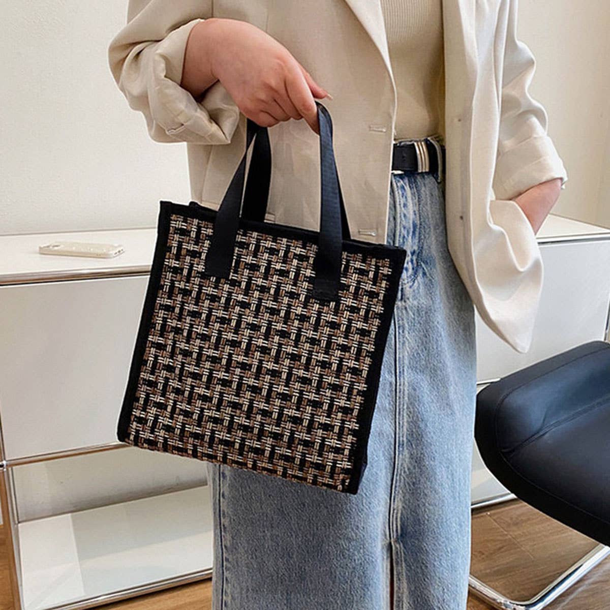 RETRO TRAVEL PORTABLE LARGE CAPACITY COSMETIC BAG_CWAB4458