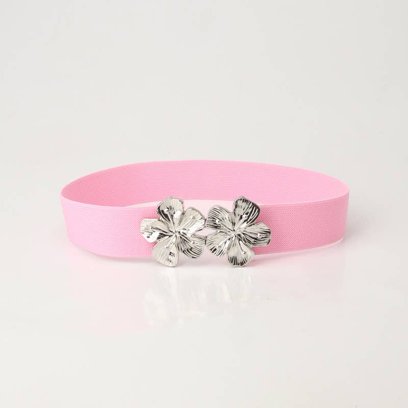 Fashionable flower-buckle decorated belt