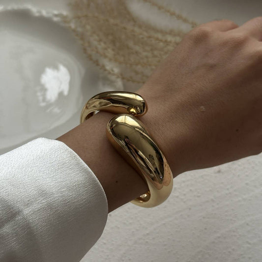 DESIGN IRREGULAR FASHION ALLOY SMOOTH BRACELET
