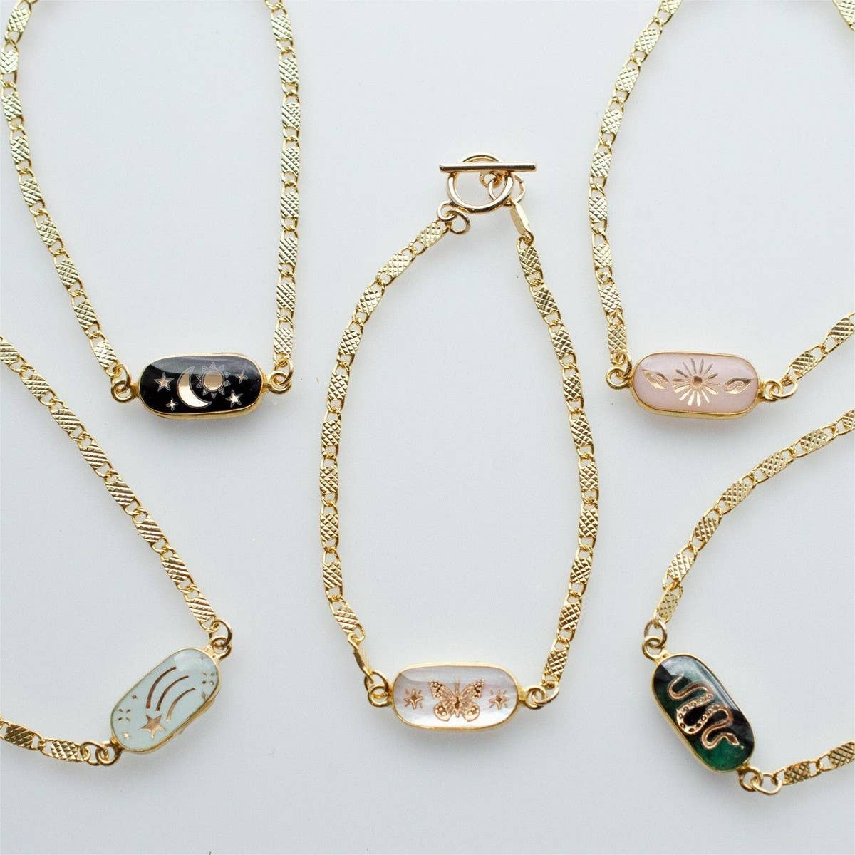 LITERARY RETRO FASHION BRACELET