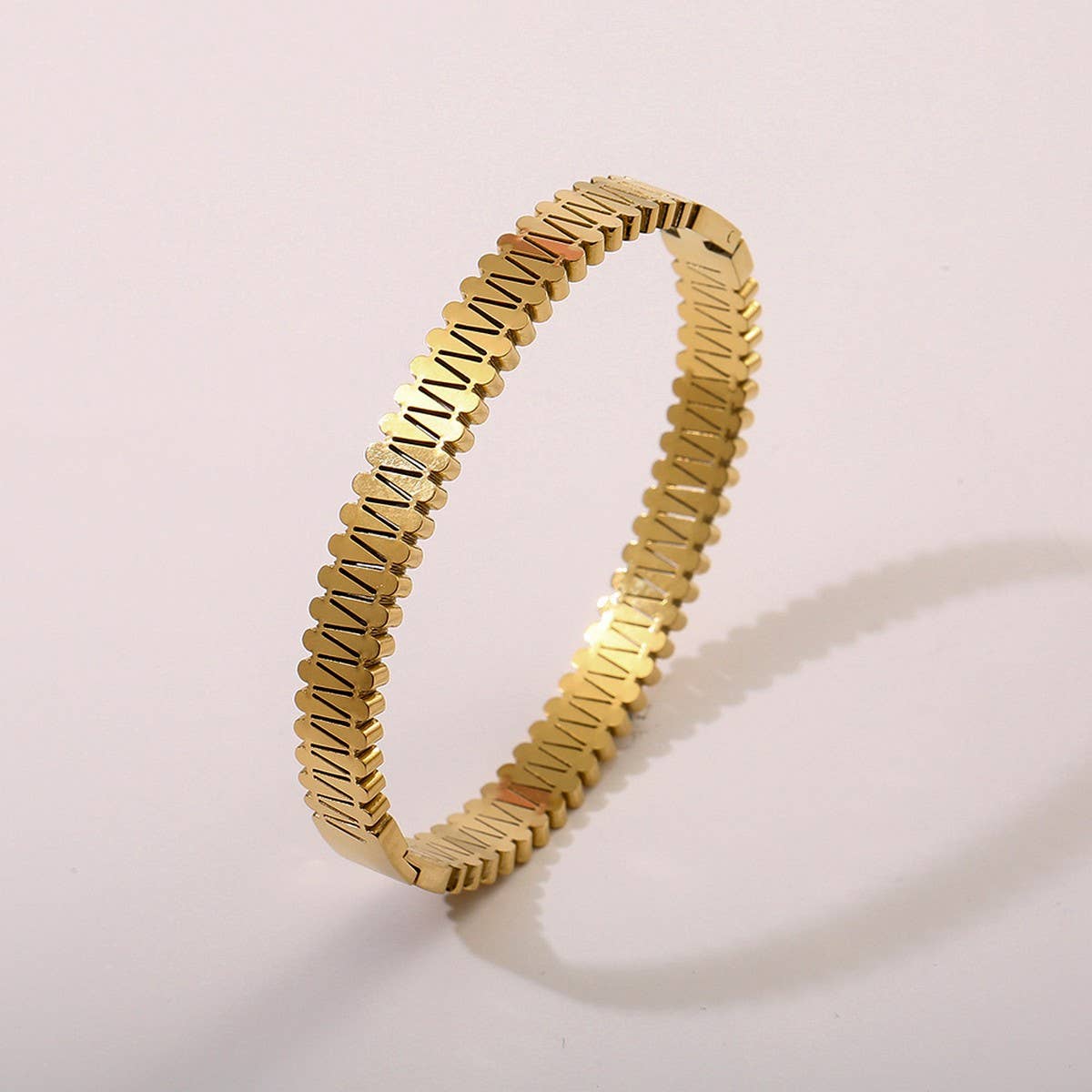 Classic 18K Gold Zircon Bracelet, Vintage Style