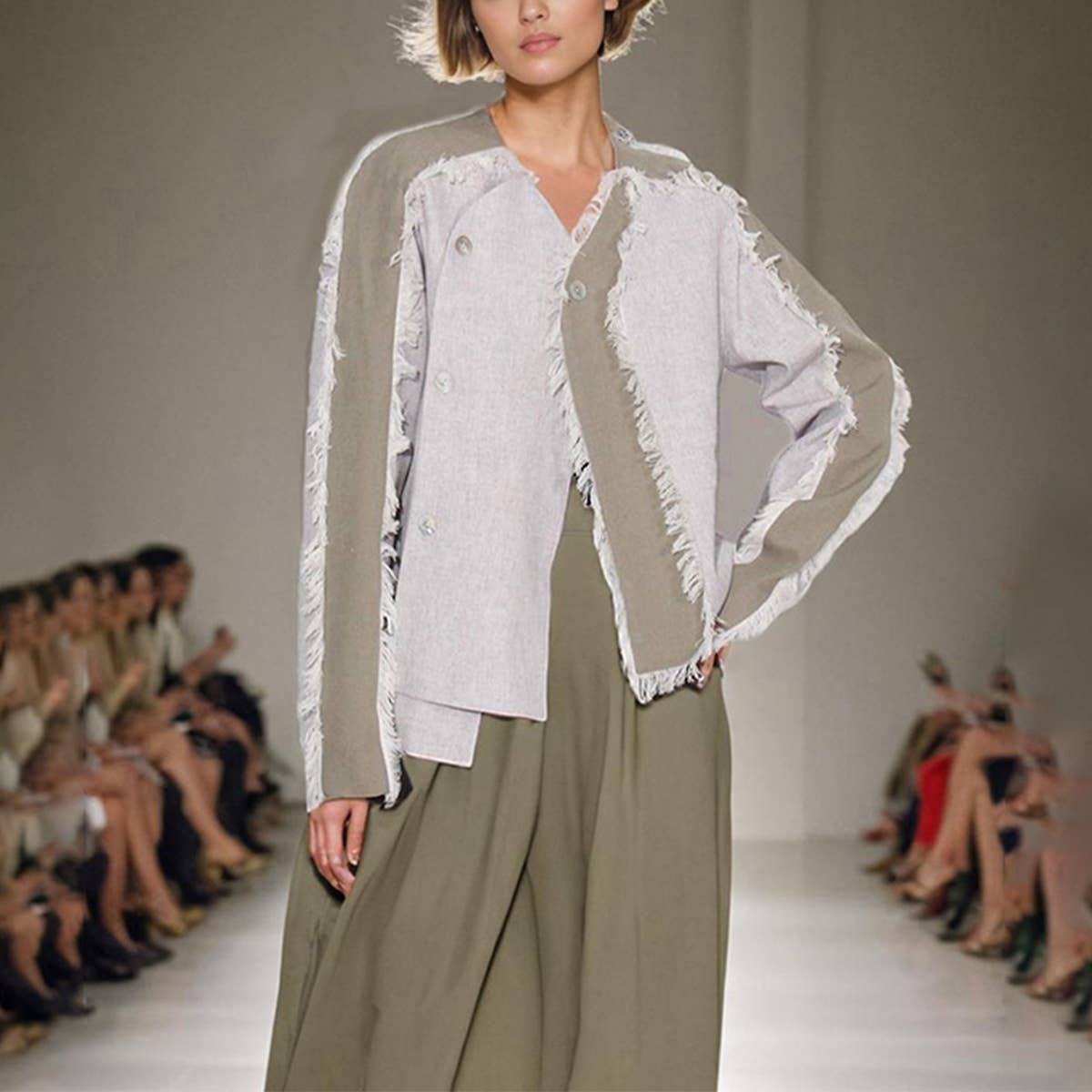 Fashionable Fringe Hem Blazer ? Colorblock Style