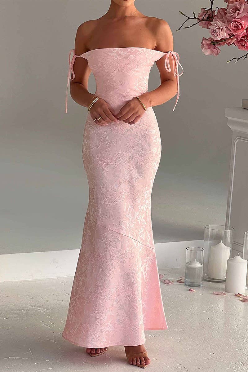 CWDHL0876_ELEGANT HIP-HUGGING SLING EVENING DRESS
