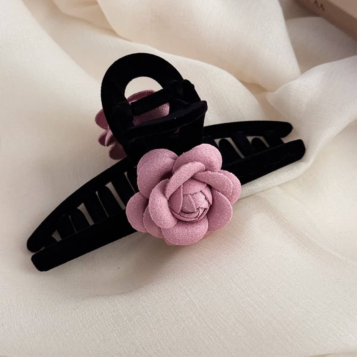 NEW BLACK VELVET PINK CAMELLIA HAIRPIN