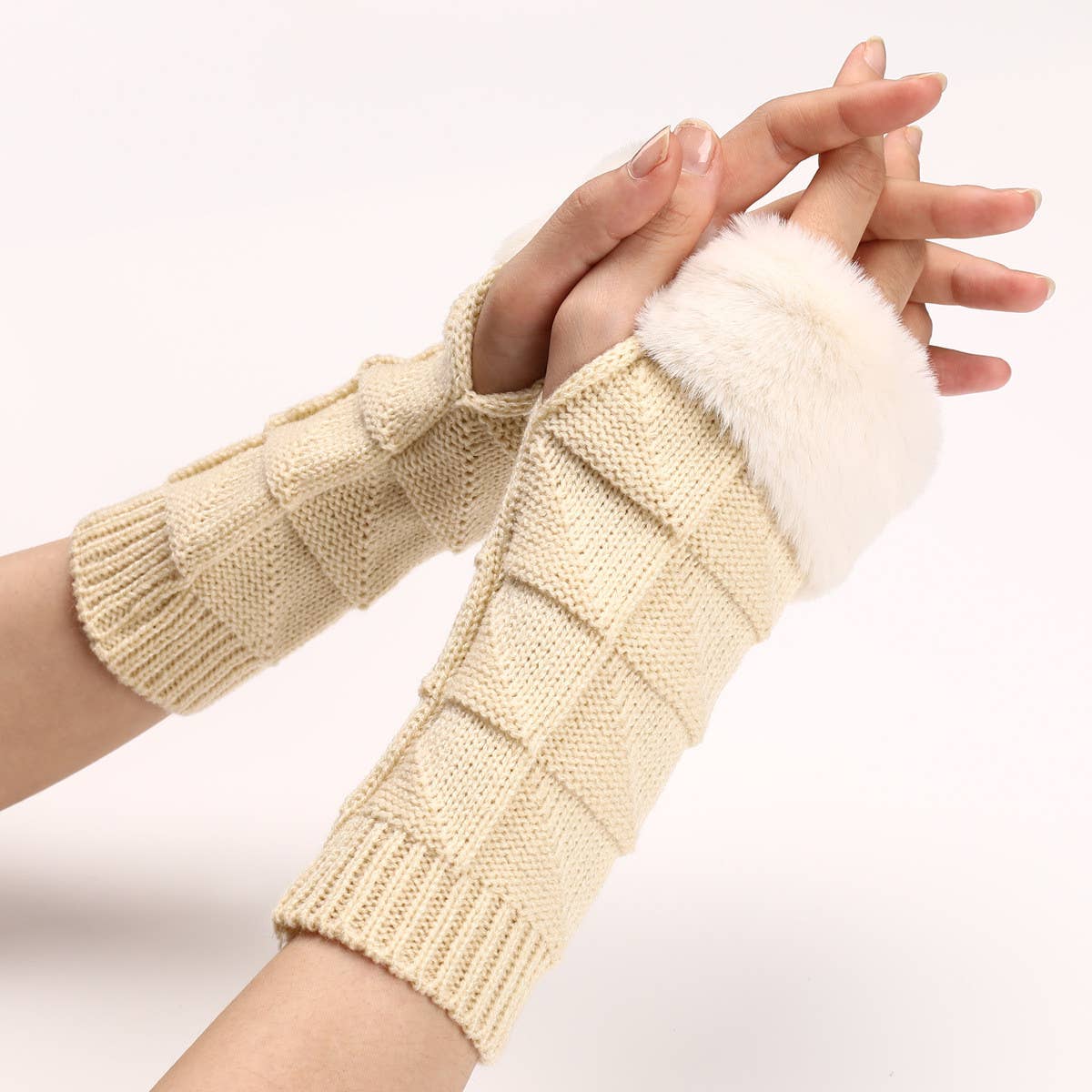 SIMPLE WARM KNITTED HALF-FINGER GLOVES_CWAG0111