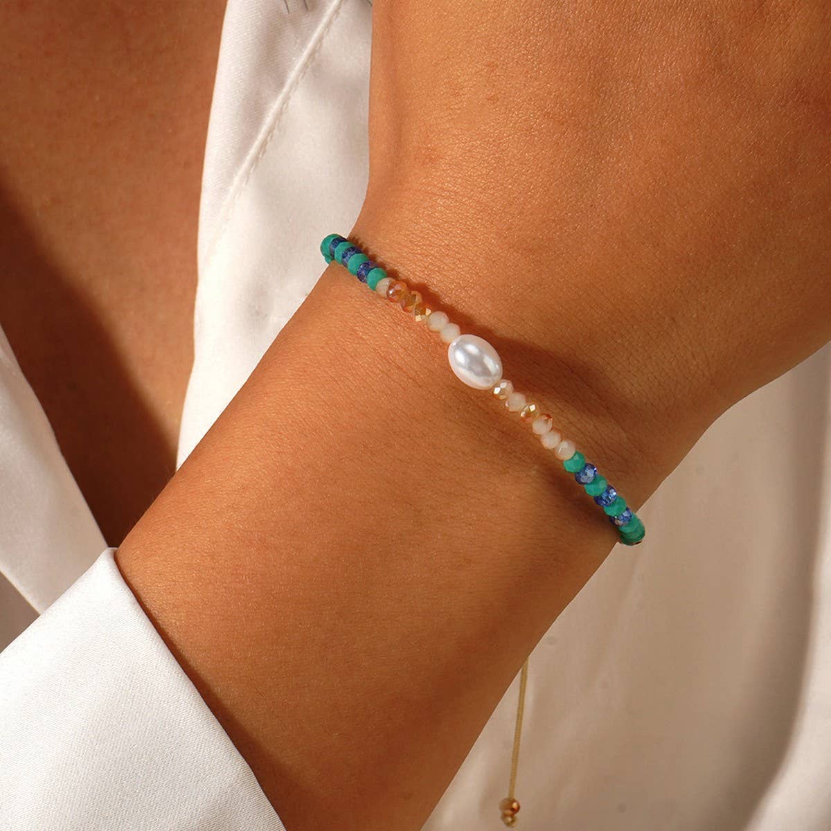 BOHEMIAN HAND-WOVEN BEADED CRYSTAL BRACELET_CWAB4641