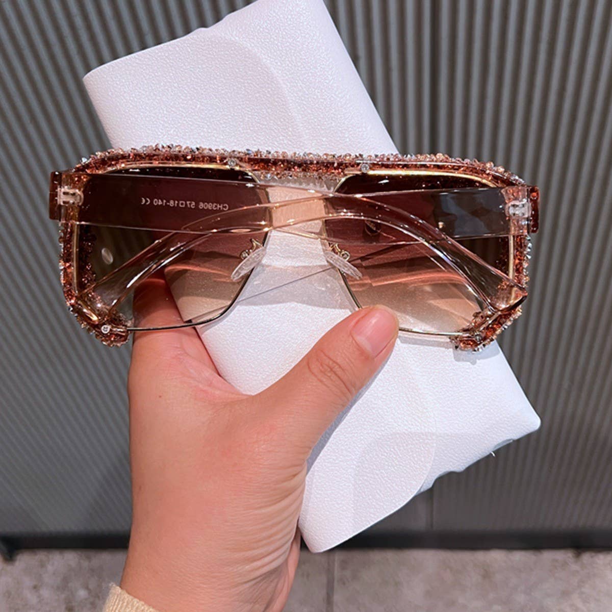 DOUBLE BRIDGE POLYGONAL RHINESTONE SUNGLASSES