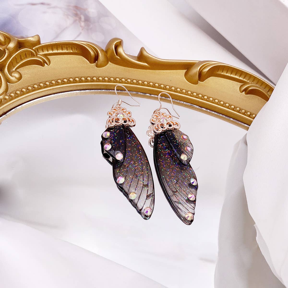 Elegant long earrings with cicada wing wings