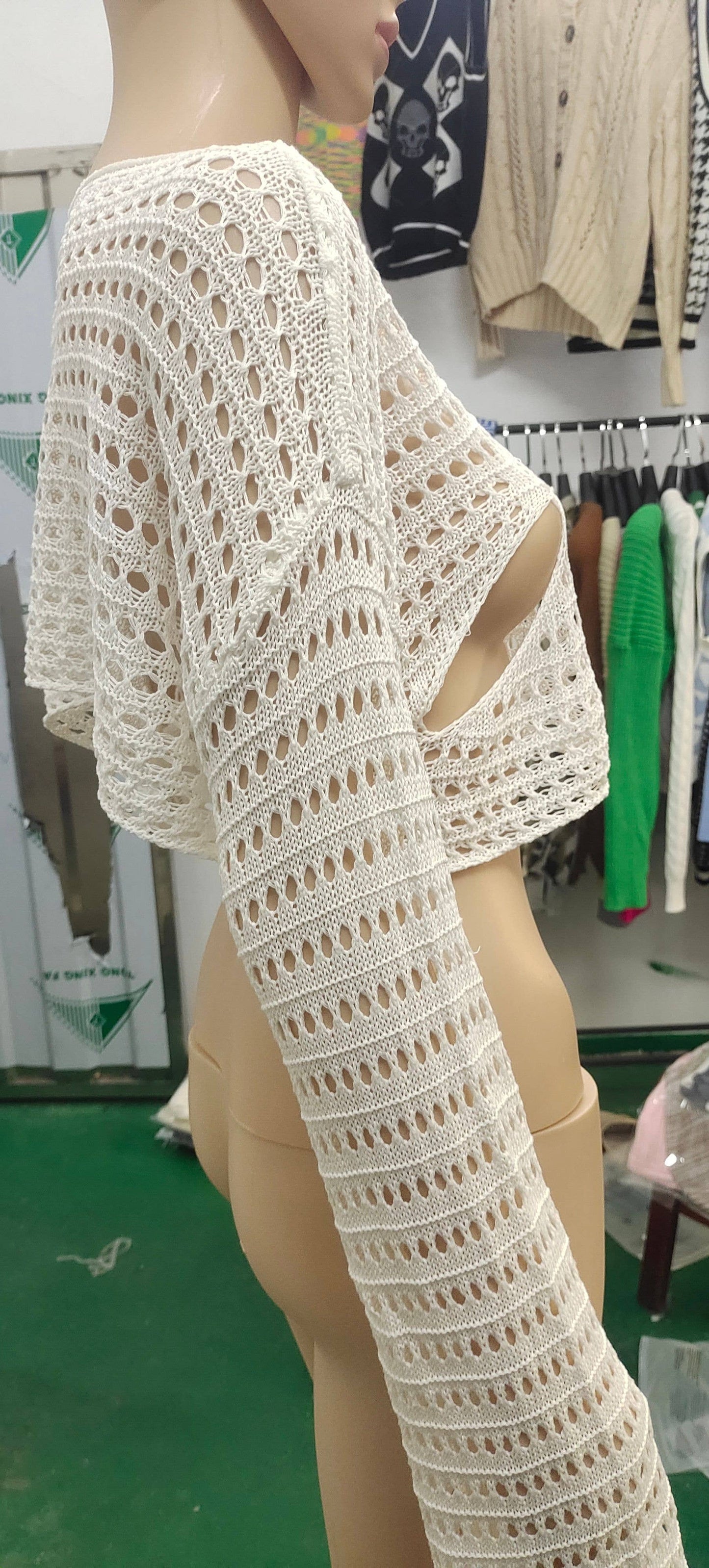 FASHION IRREGULAR HOLLOW-OUT KNITTED SMOCK