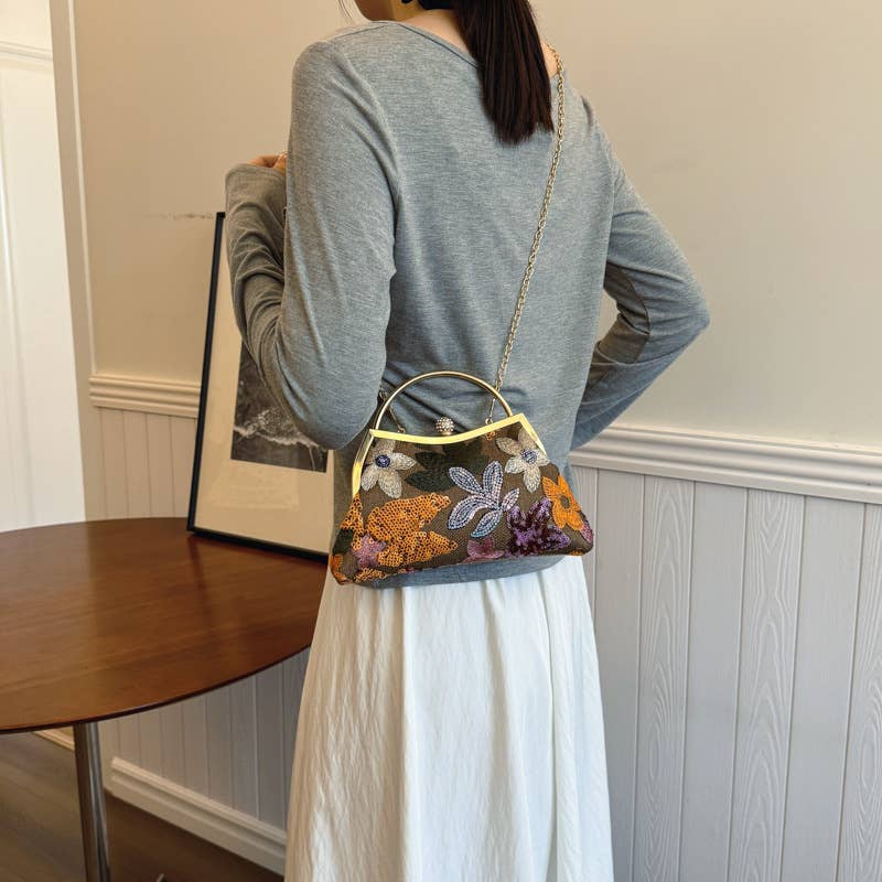 Chinese-style fashionable sequined flower handbag