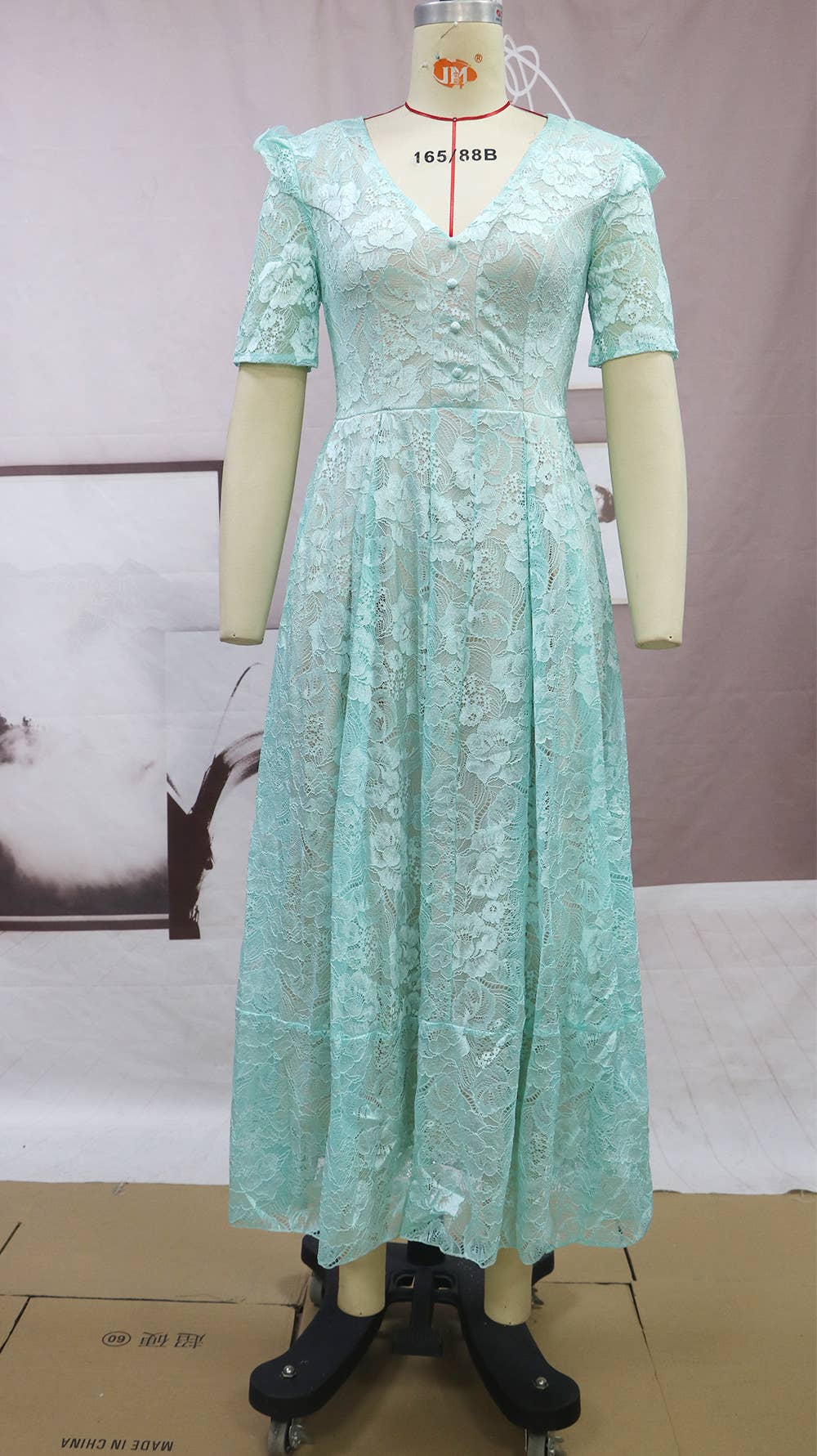 LACE COMMUTER HIGH-WAISTED V-NECK DRESS