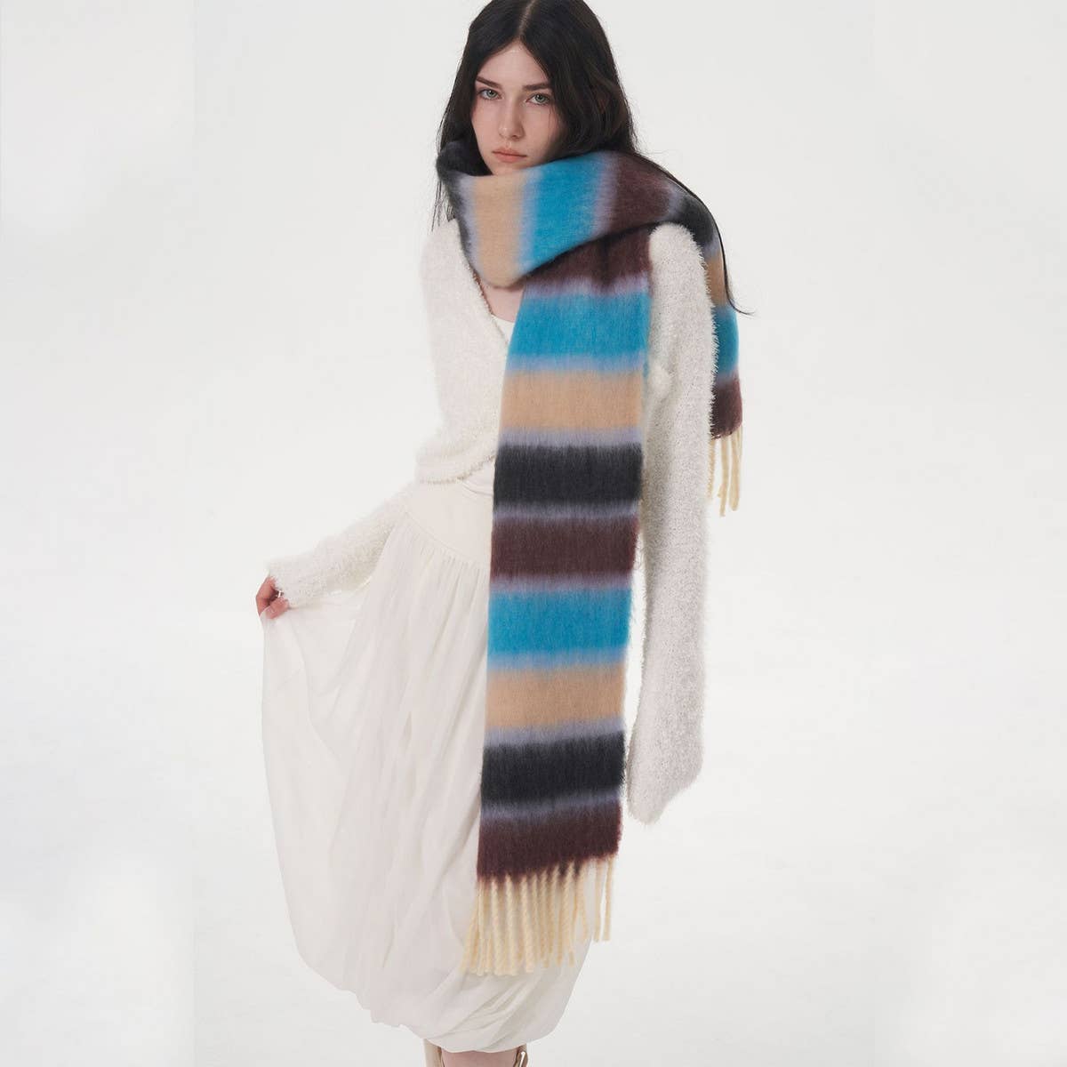 WOMEN CONTRASTING STRIPED FRINGED PLAID SCARF