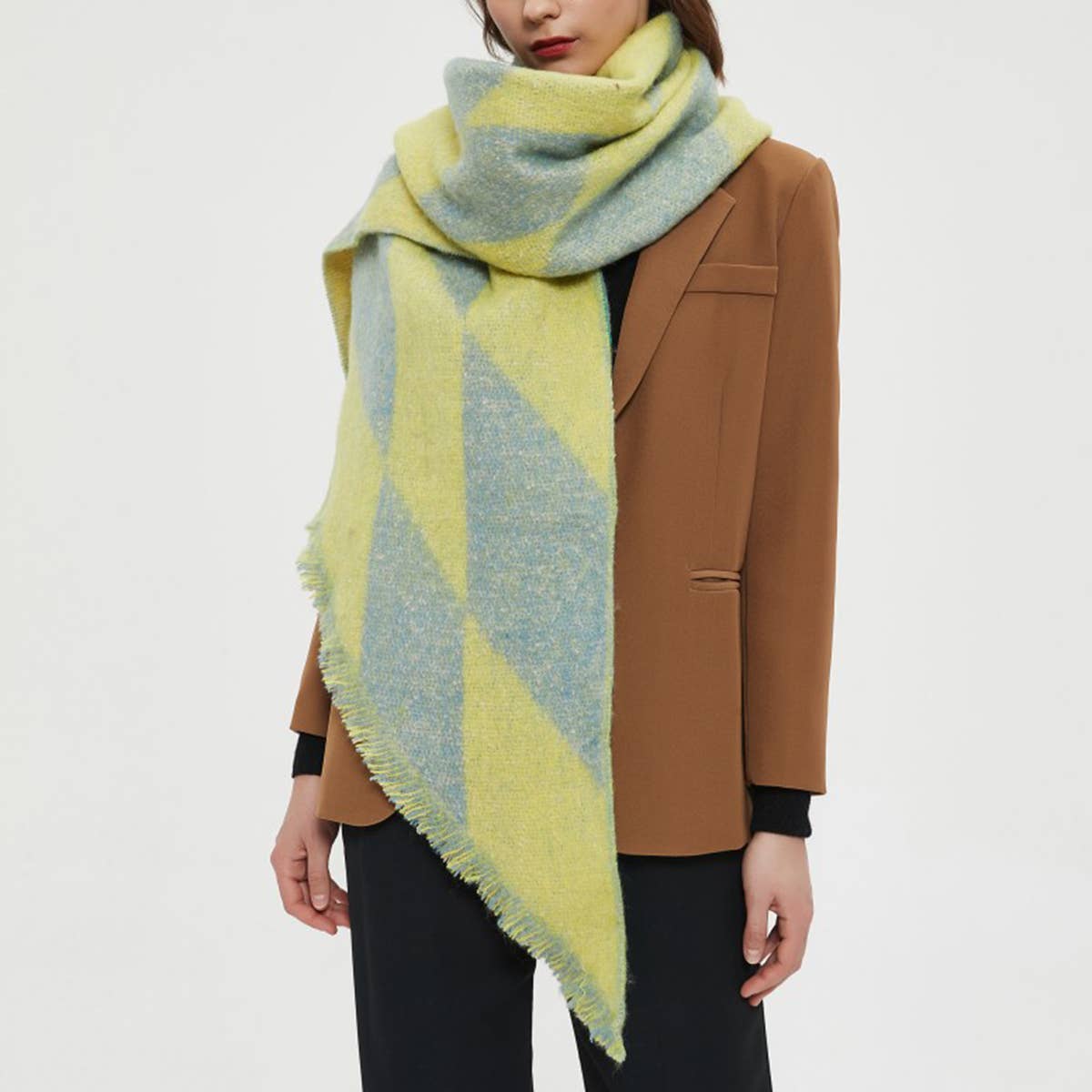 Diamond Scarf - Stylish Geometric Scarf