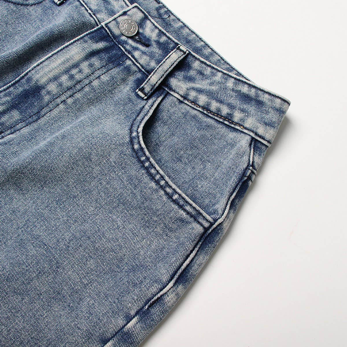 WOMENS PATCHWORK KNEE EXPOSED STRAIGHT LEG JEANS