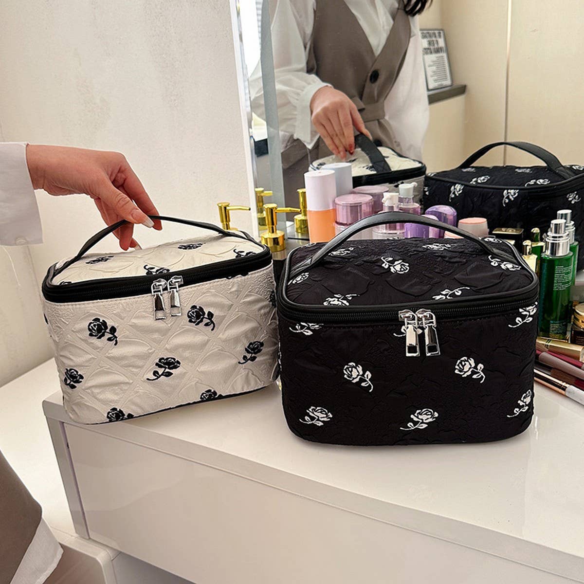 NEW STYLE PRINTED LARGE CAPACITY COSMETIC BAG_CWAB4390