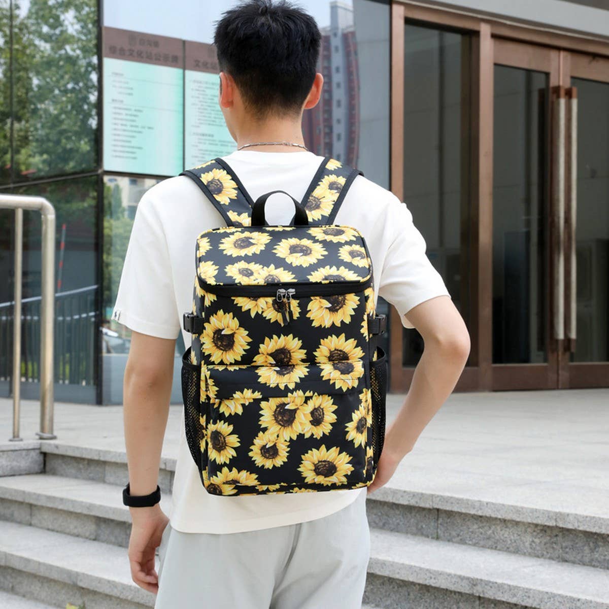 Large Insulated Cooler Backpack for Outdoor Use_CWAB5445