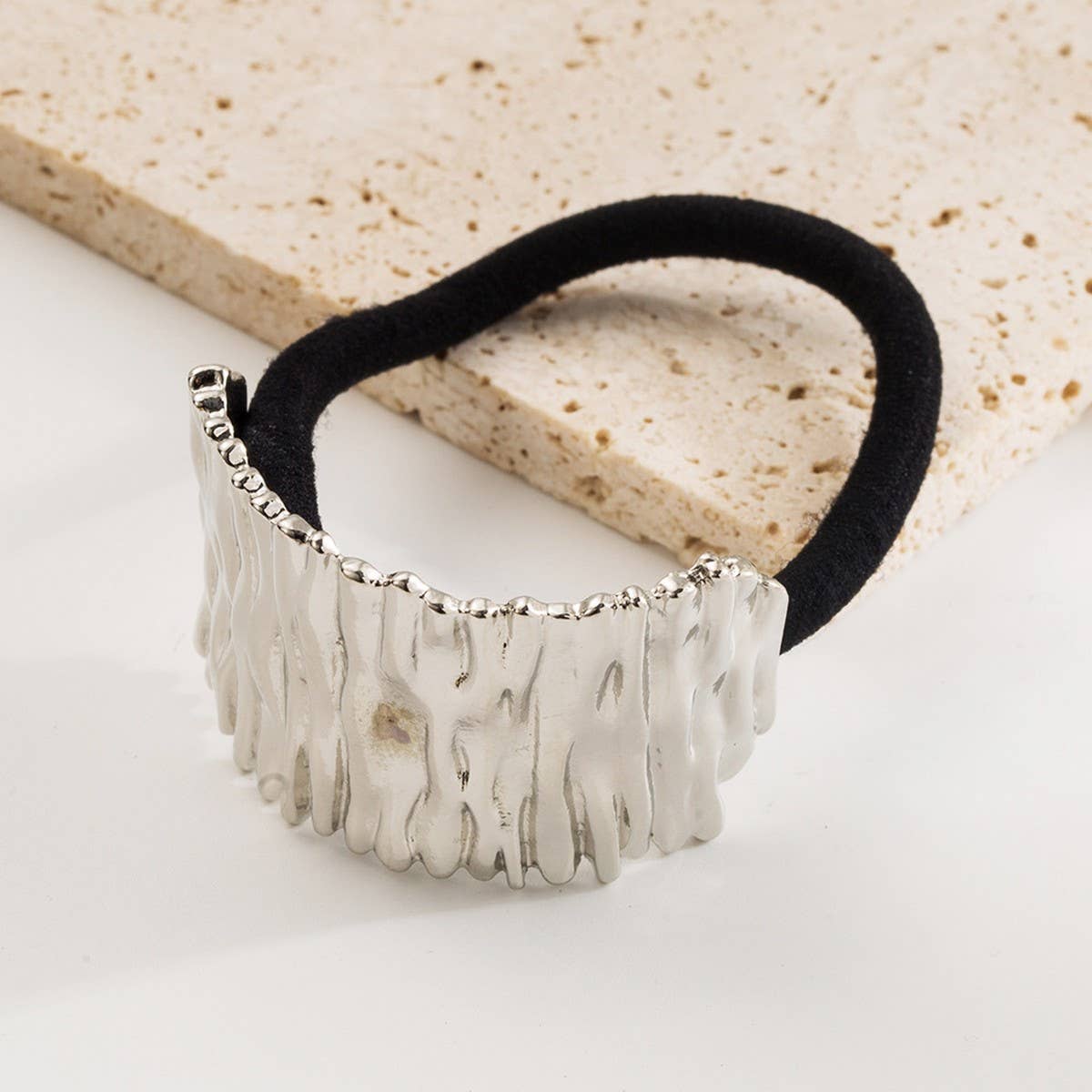 Geometric Oval Metal Stripe Elastic Hair Tie