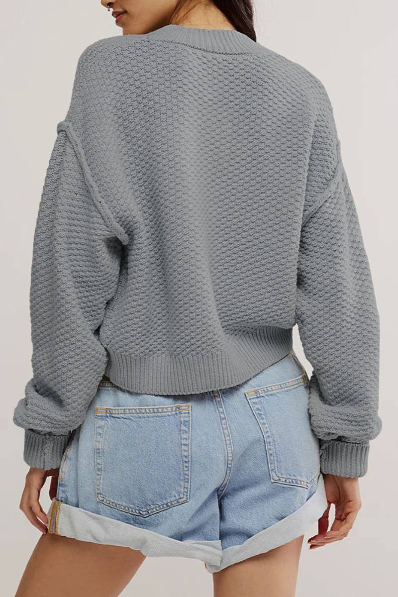 CWOCAL1828_CREW-NECK LONG SLEEVED CROP SWEATER CARDIGAN