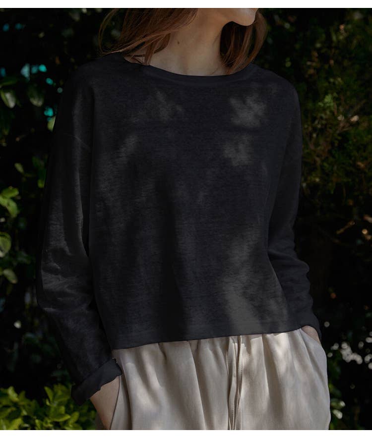 Simple round neck short translucent base shirt