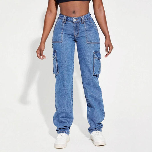 Vintage mid-waist cargo jeans with multiple pockets