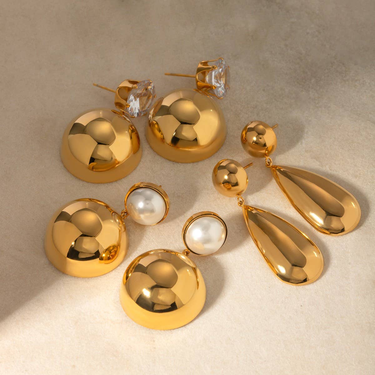 18K GOLD STAINLESS STEEL TEARDROP EARRINGS_CWASC1681