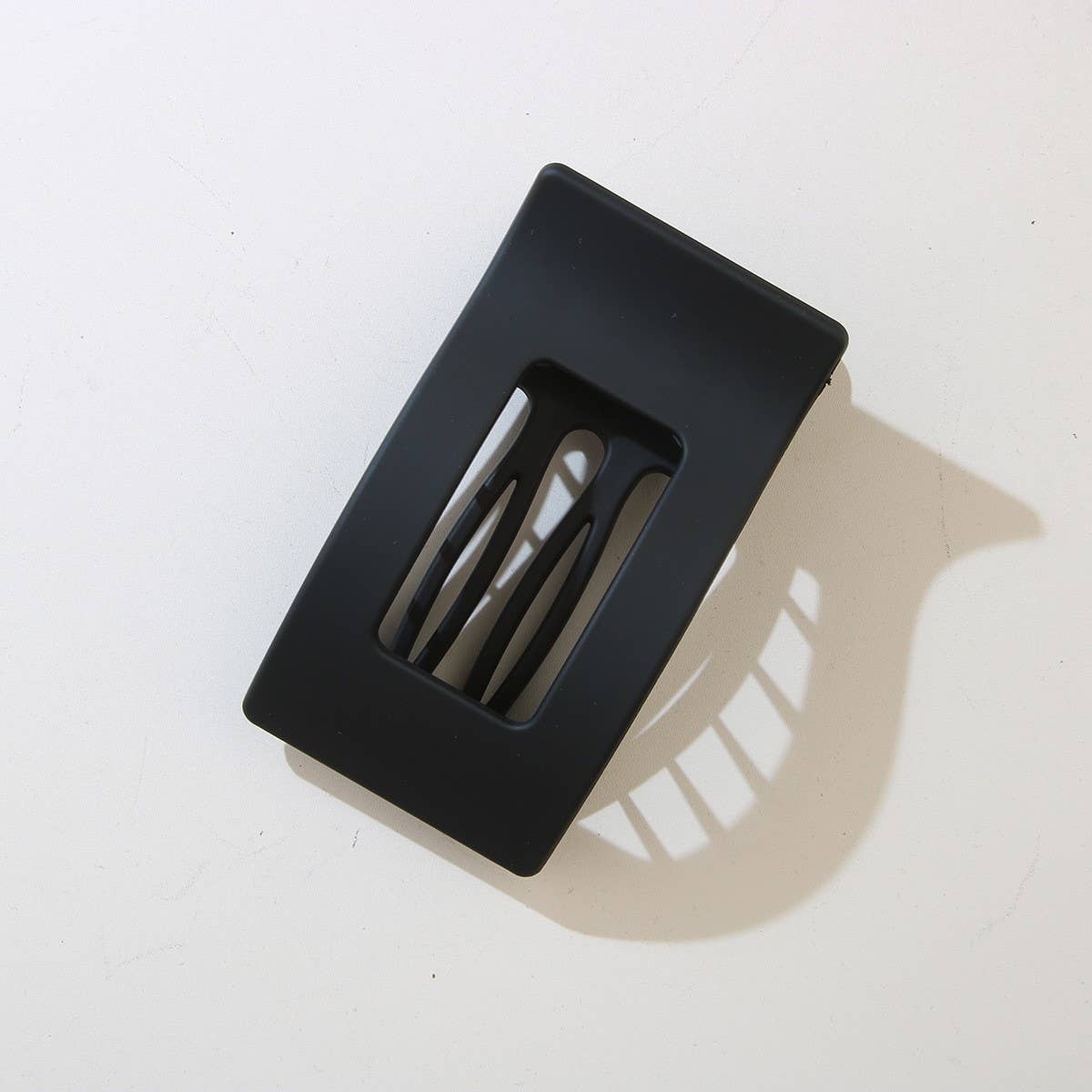 CWAHA07404_LARGE NO-CREASE FLAT DUCKBILL HAIR CLIP