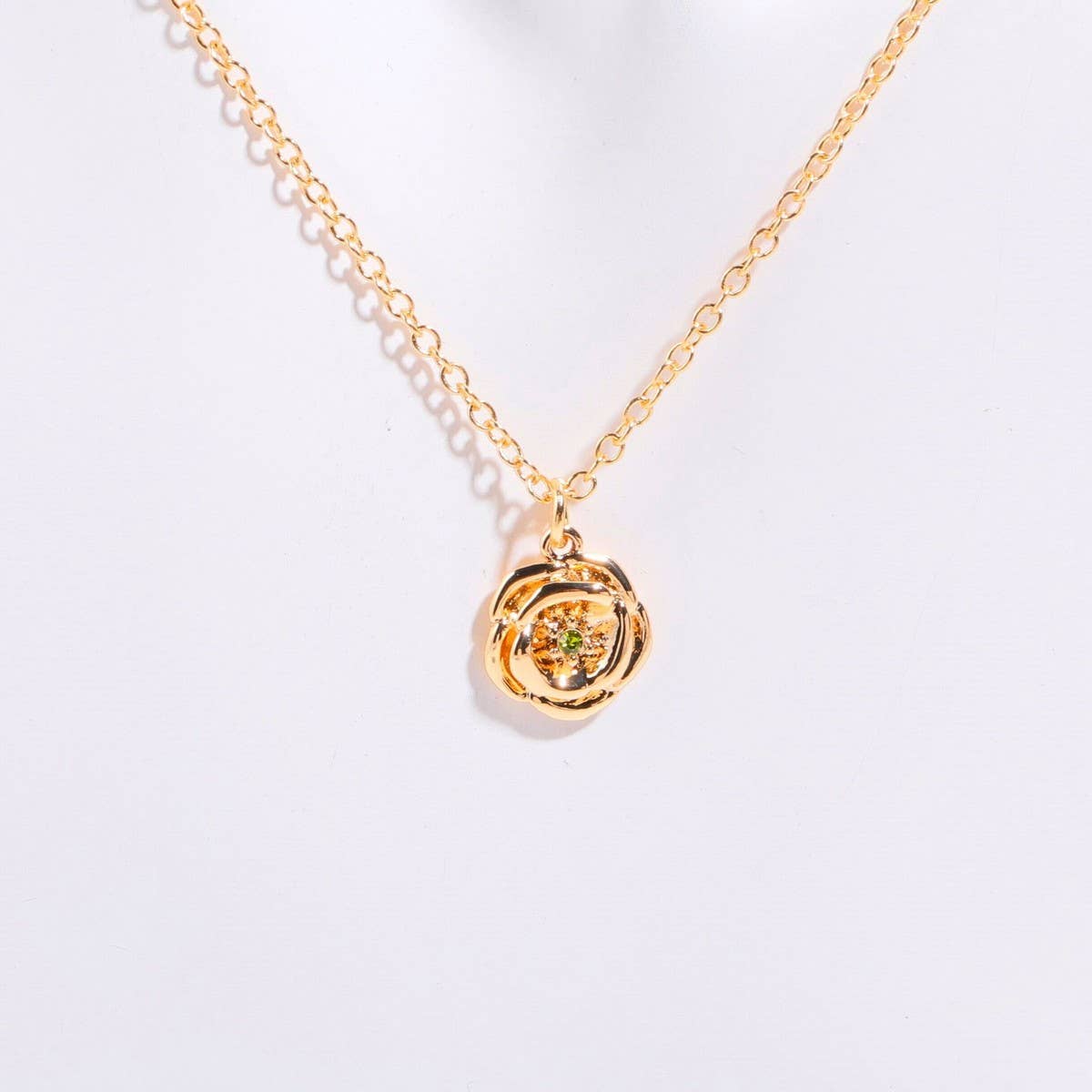 DECEMBER BIRTH FLOWER PENDANT NECKLACE