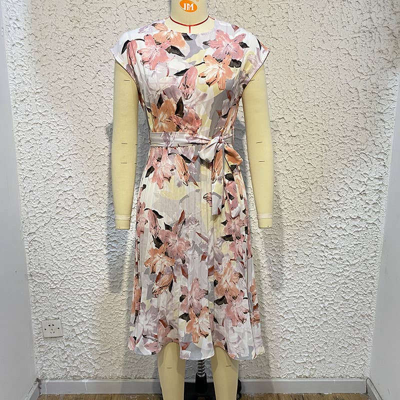 PRINTED CREW NECK LACE-UP PLEATED DRESS