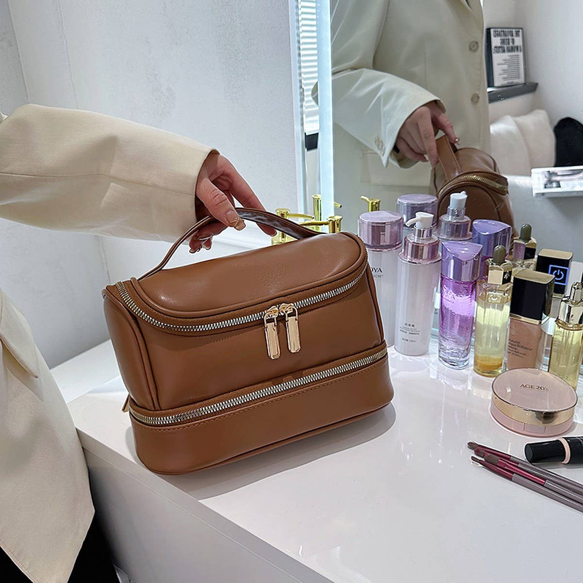 NEW FASHION PORTABLE LARGE CAPACITY COSMETIC BAG_CWAB4478