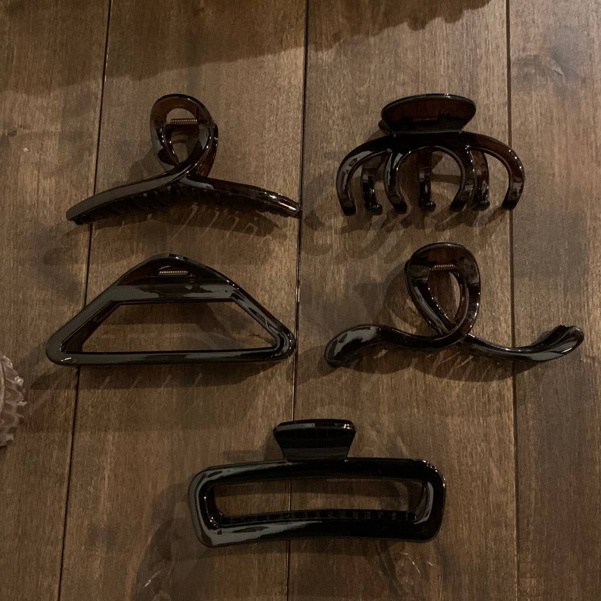 Dark Tea Hair Claw Minimalist Shark Clip for Women