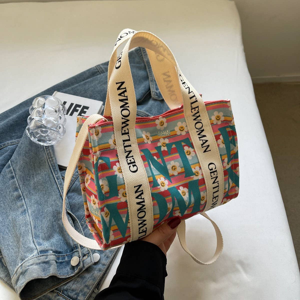 CASUAL PRINTED LETTER CANVAS BAG_CWAB2674
