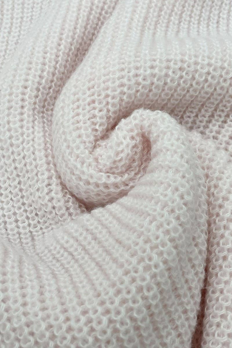 CWOCAL00825_SOLID V NECK CROPPED KNIT CARDIGAN