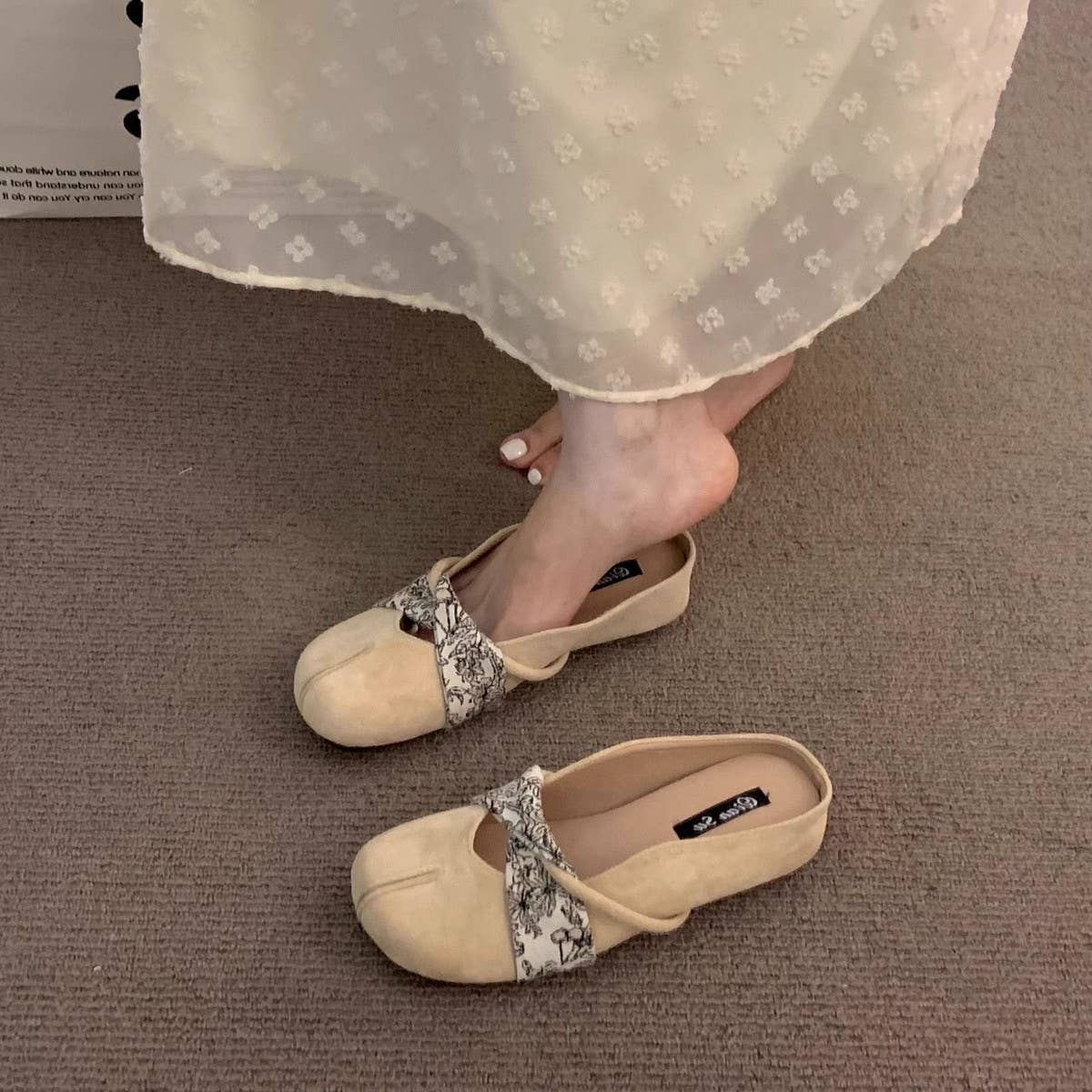 Women's Yellow Suede Closed Toe Slip-On Mules