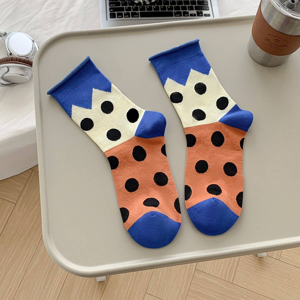 ALL-SEASON PURE COTTON MID-TUBE POLKA DOT SOCKS_CWMS0535