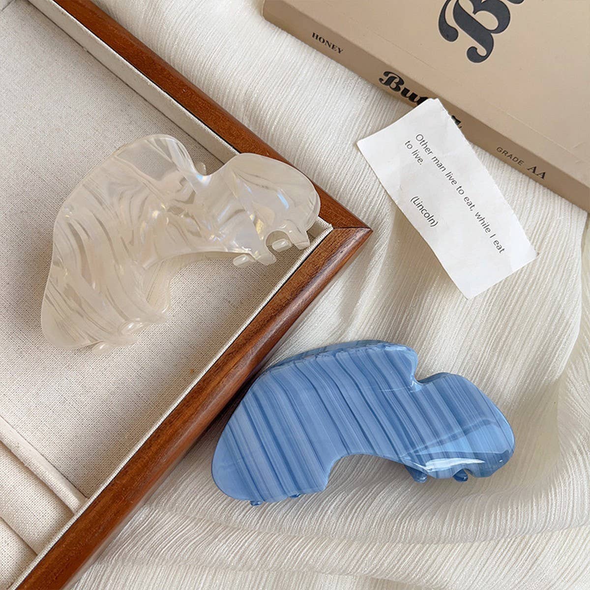 Simple Acetate Hair Claw - French Style Shark Clip