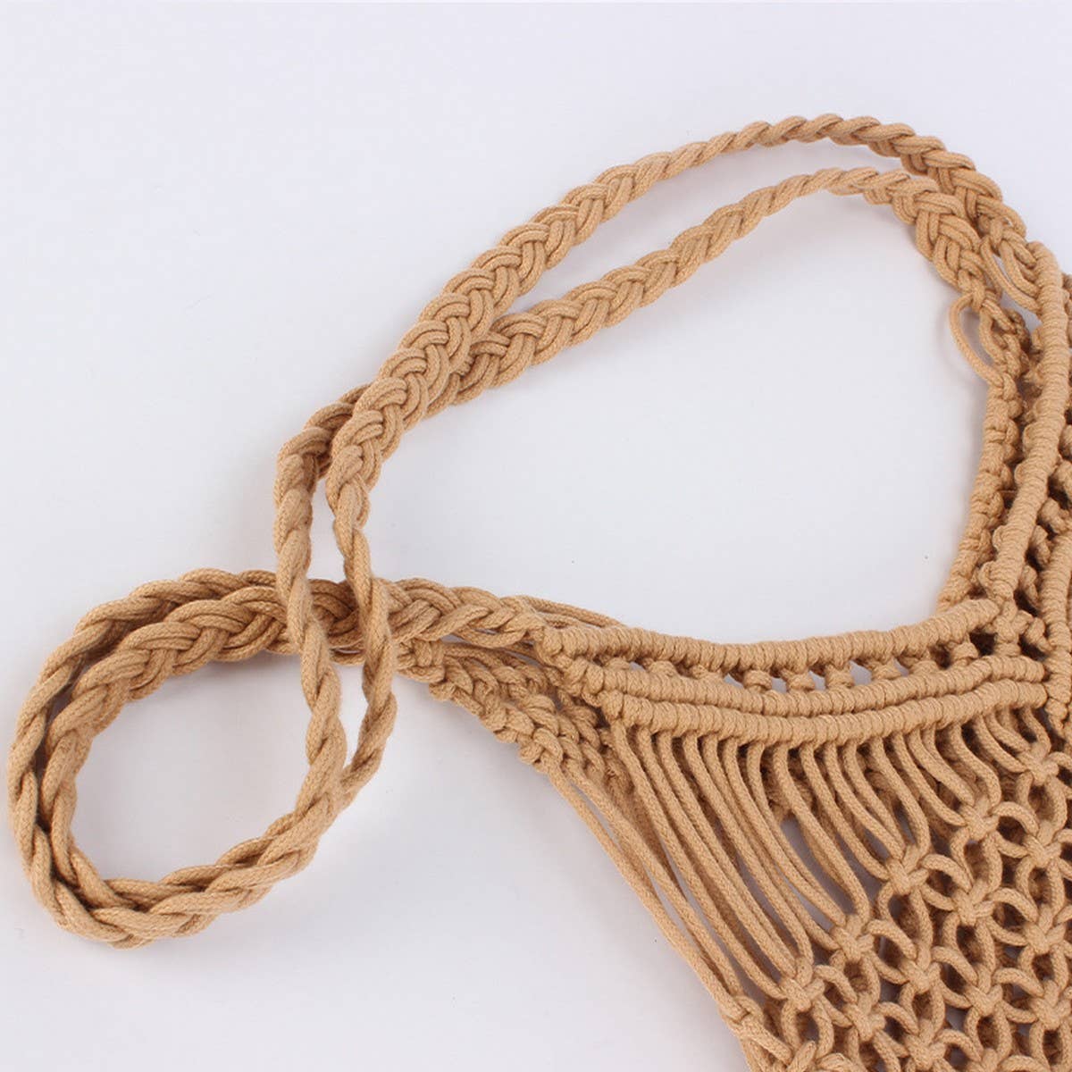 MESH BEACH BAGS TOTES WITH TASSELS AT THE BOTTOM_CWAB4667