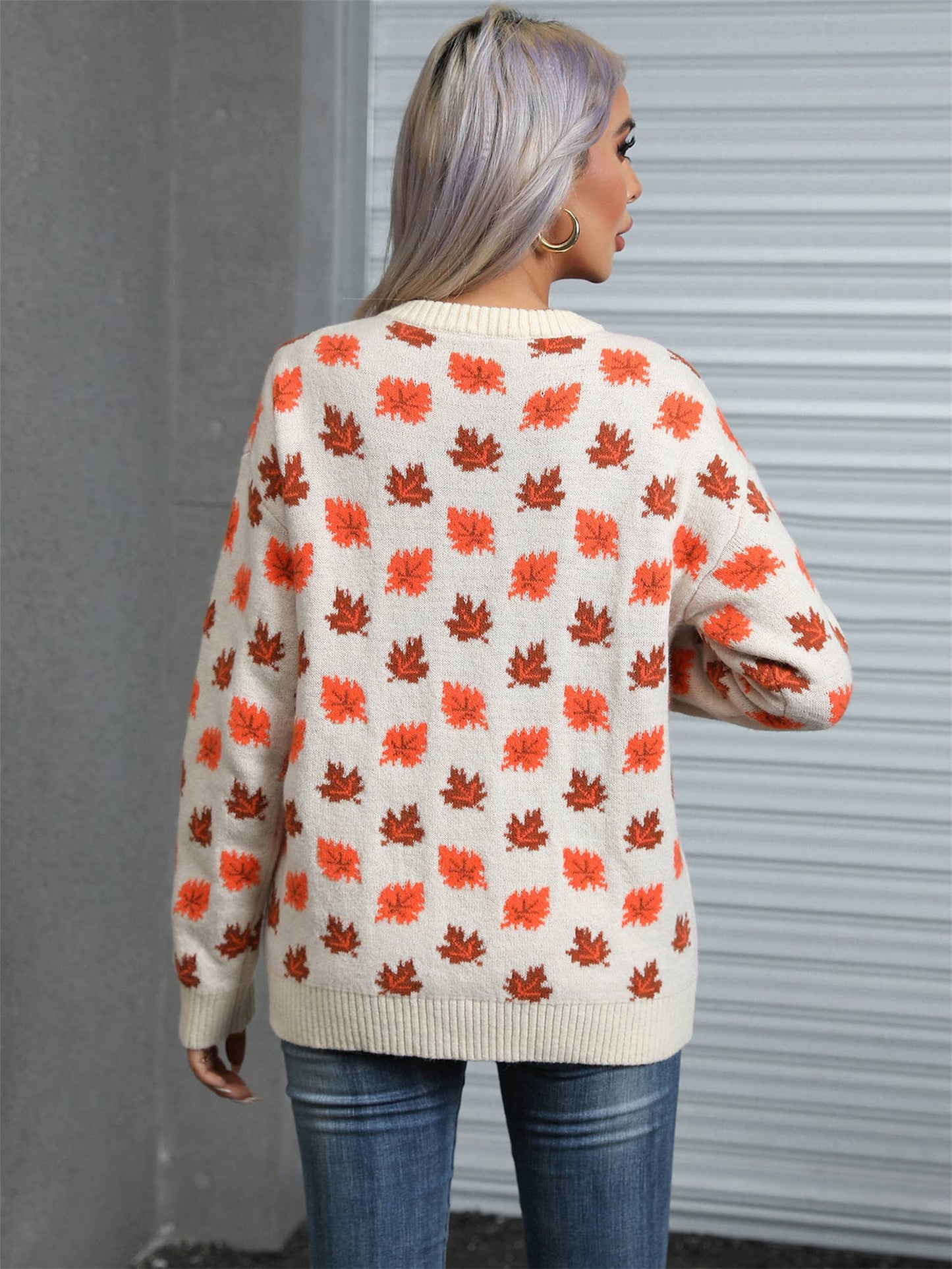 LEAVES CHRISTMAS CREWNECK SWEATER KNIT