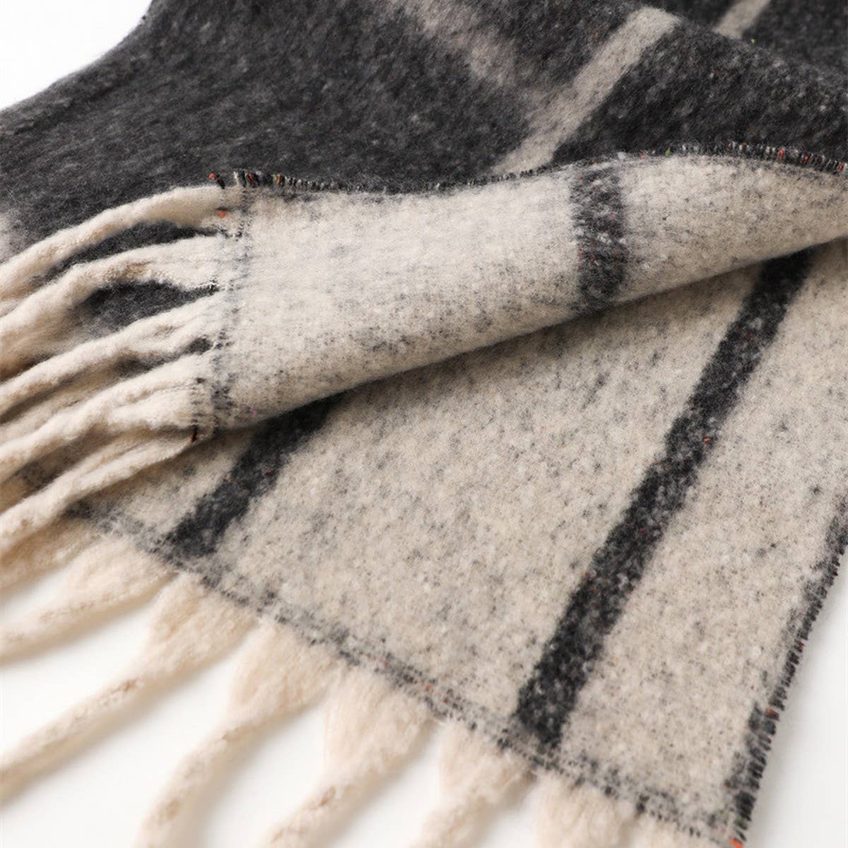 Minimalist Grid Scarf Shawl with Warm Texture