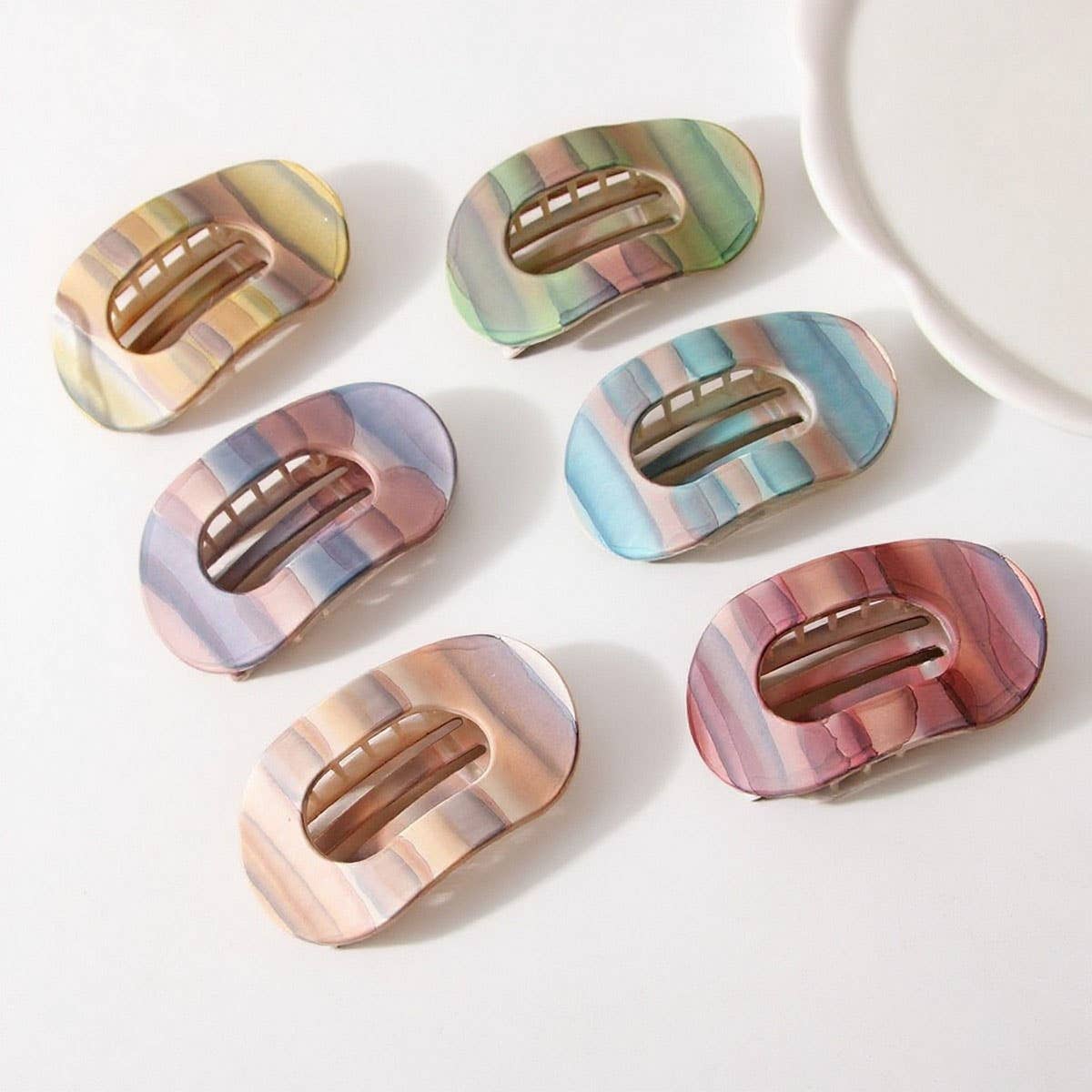 CWAHA07415_IRIDESCENT OVAL HAIR CLAW CLIP STRONG GRIP