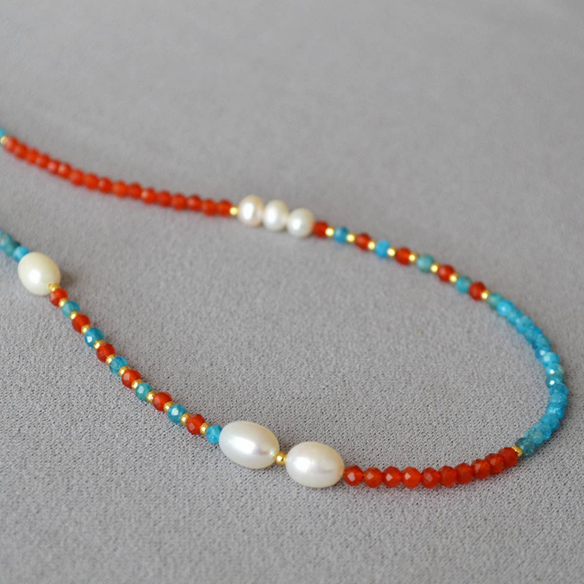 VINTAGE FRESHWATER RICE BEADED NECKLACE