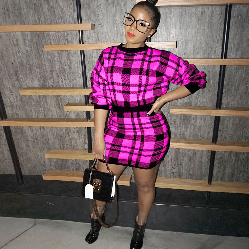Short Sleeve Round Neck Plaid Thick Sweater Mini Skirt Suit